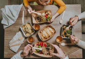 Los secretos de una presentación de alimentos atractiva en envases de papel